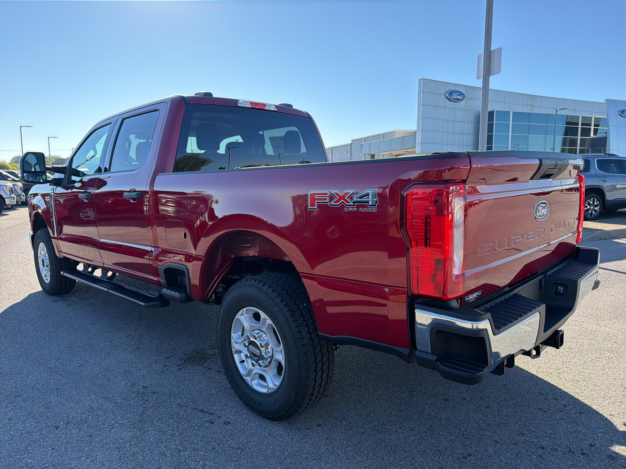New 2027 Ford F250 XLT w/ FX4 Off-Road Package AWD/4WD image 7