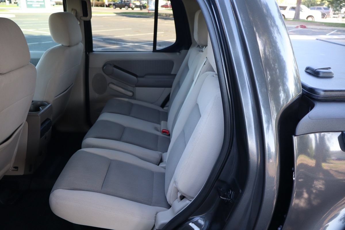 Used 2007 Ford Explorer Sport Trac XLT AWD/4WD image 20