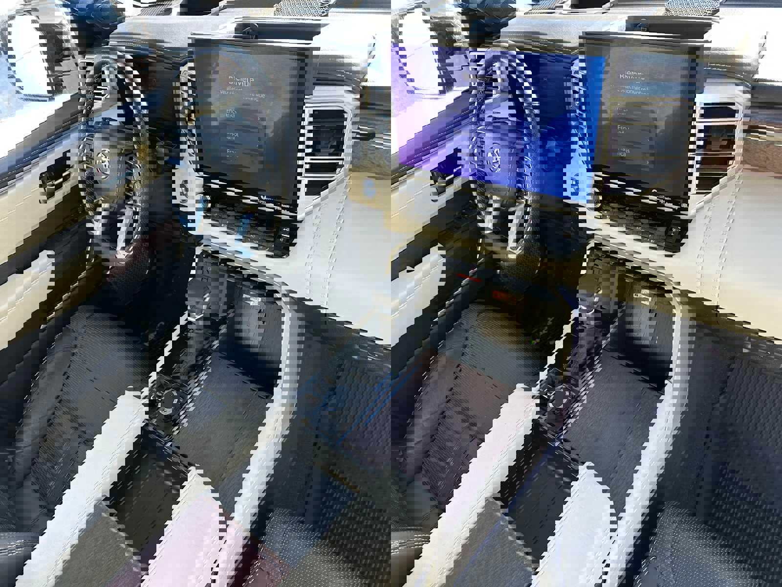 Used 2024 Toyota Tundra Capstone image 11