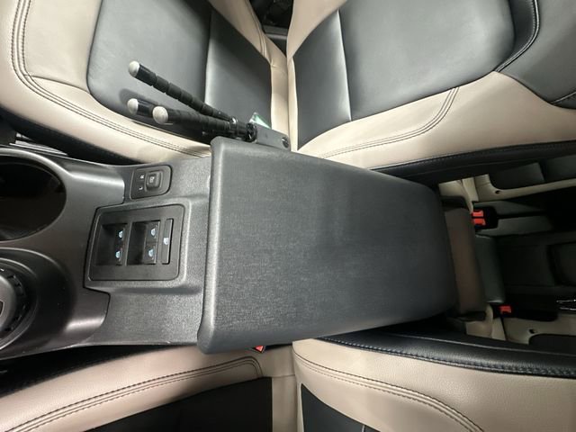 Used 2023 Ford Bronco Wildtrak image 22