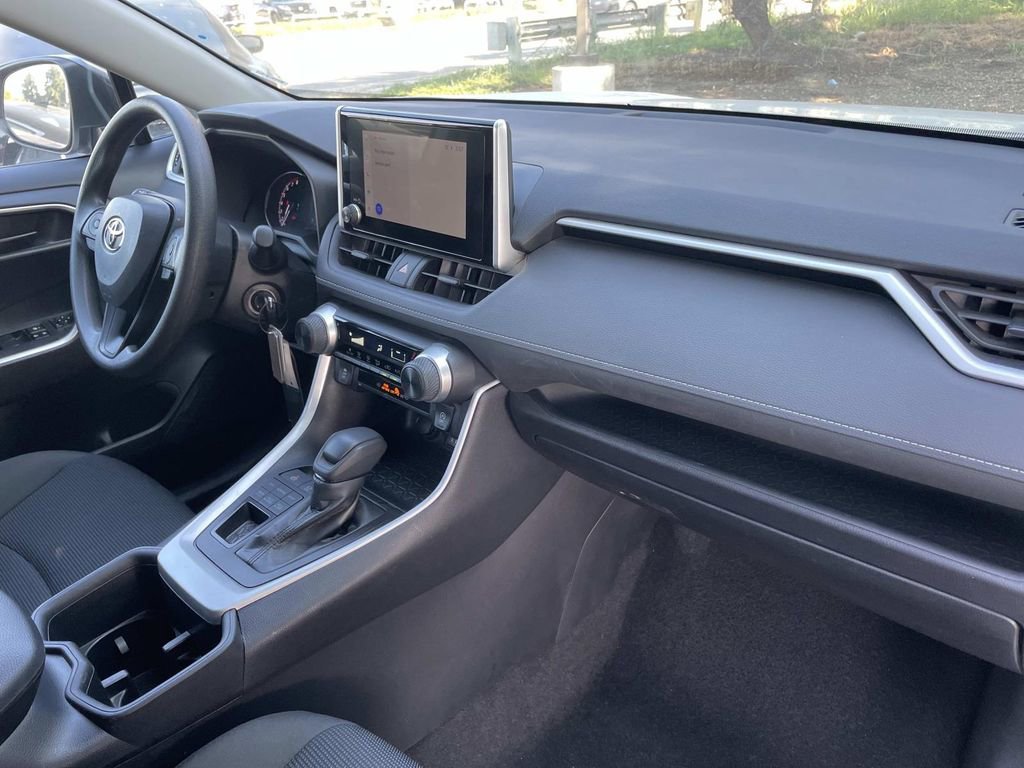 Used 2024 Toyota RAV4 LE image 26