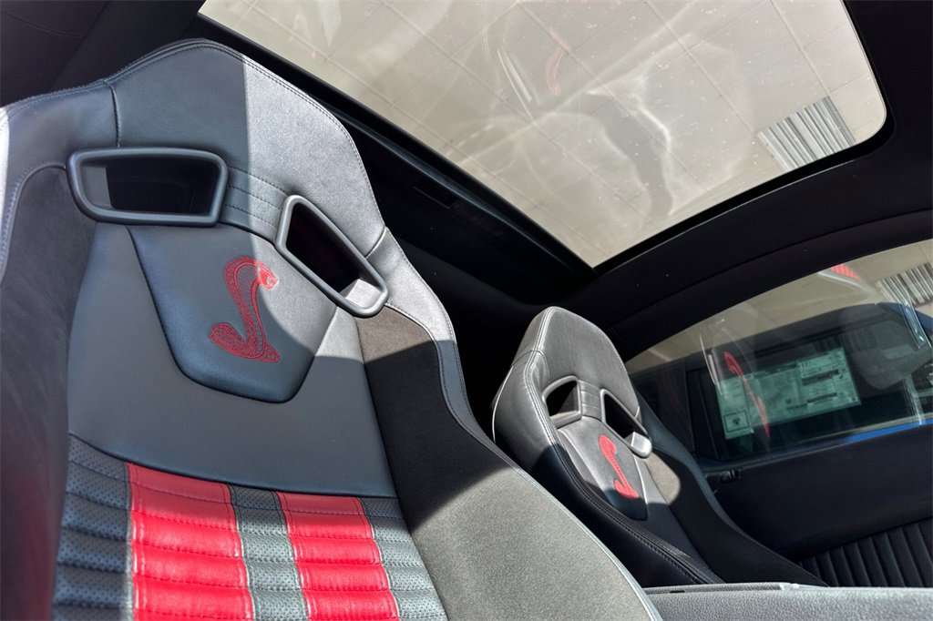 Used 2013 Ford Mustang Shelby GT500 image 19