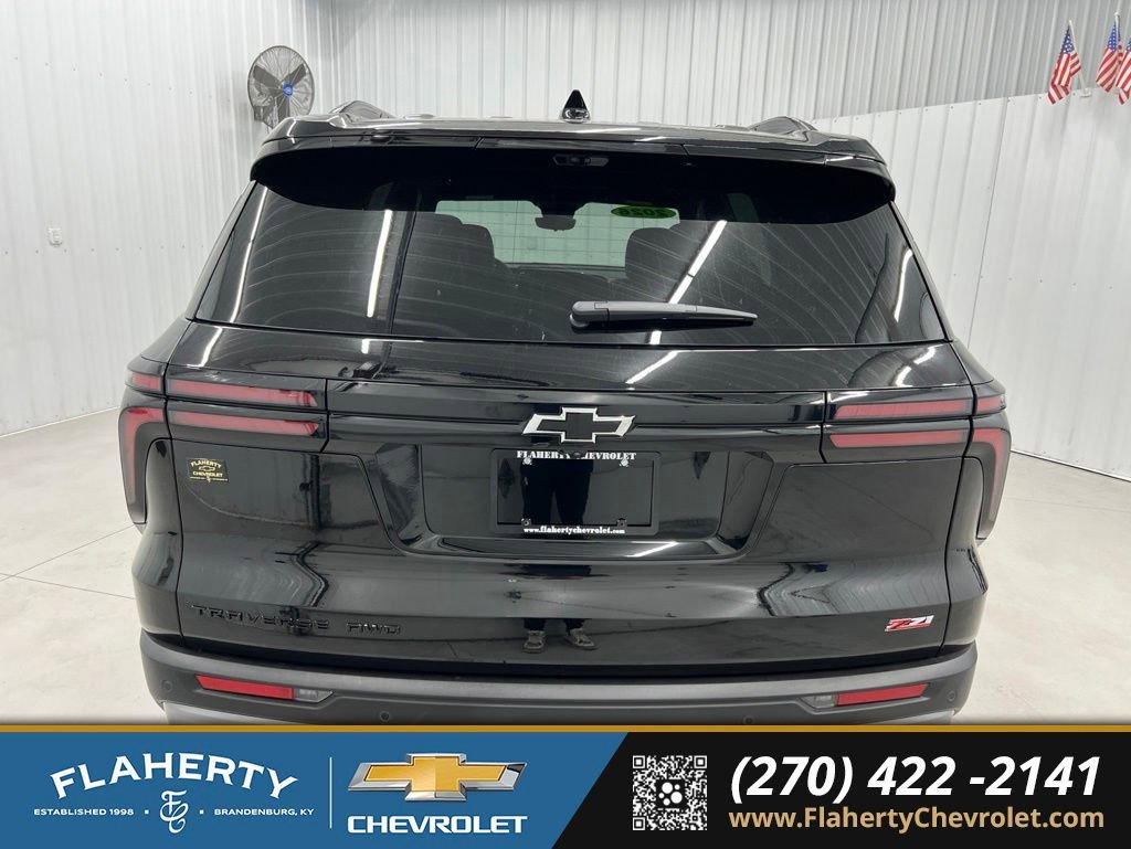 New 2026 Chevrolet Traverse Z71 w/ Driver Confidence Package AWD/4WD image 4