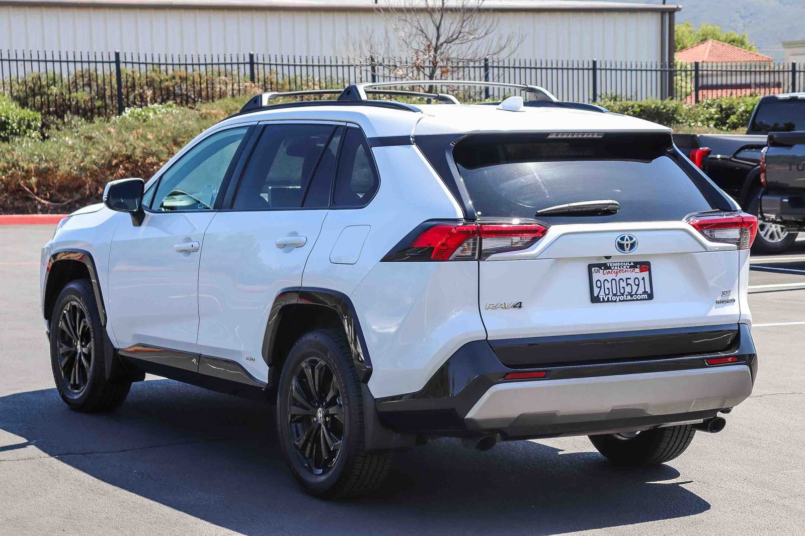 Certified 2023 Toyota RAV4 SE w/ Convenience Package AWD/4WD image 5