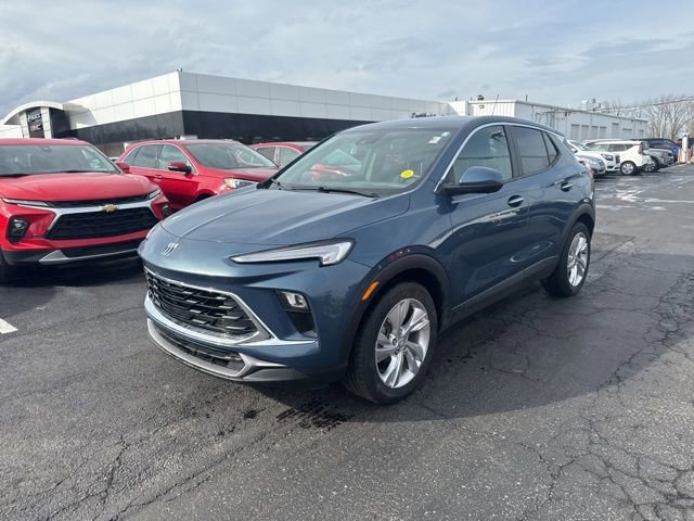 Certified 2024 Buick Encore GX Preferred w/ Comfort Package image 10