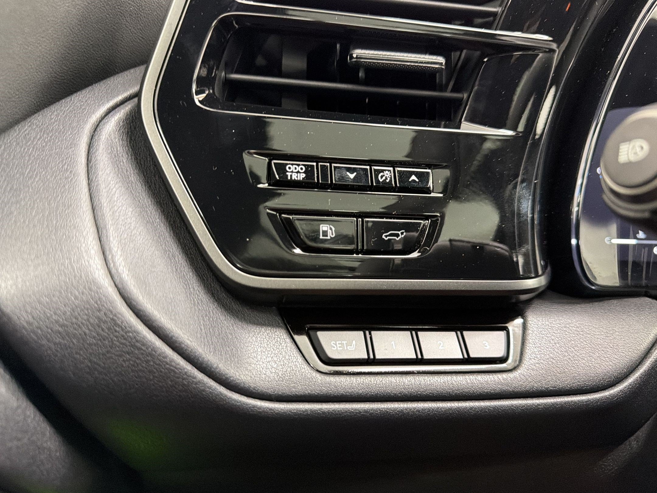 Certified 2026 Lexus TX 350 AWD w/ Technology Package image 20