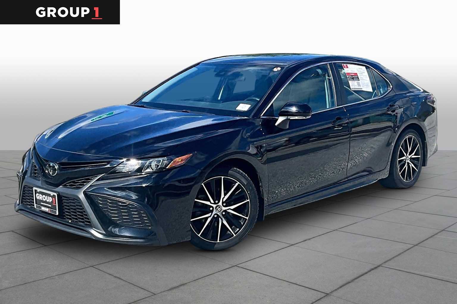 Used 2024 Toyota Camry SE
