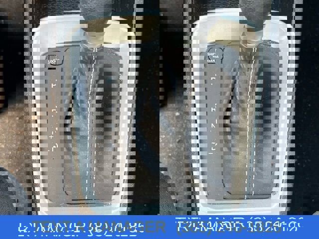 Used 2025 Hyundai Venue SE image 21