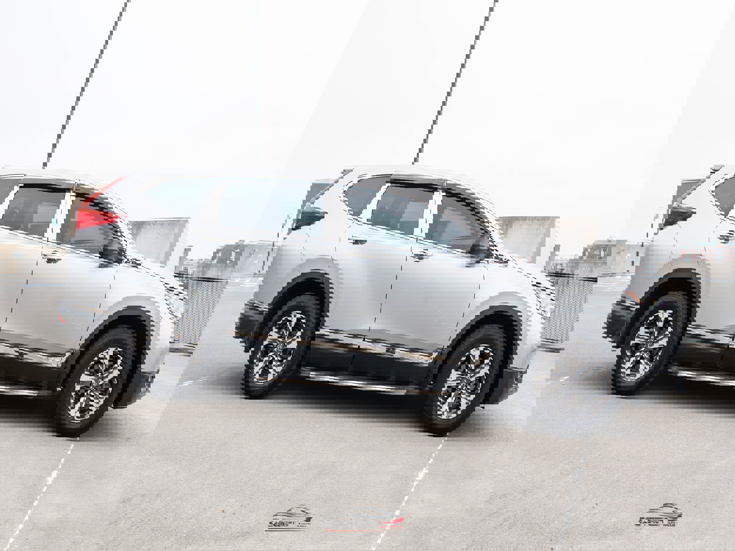 Used 2019 Honda CR-V LX image 8