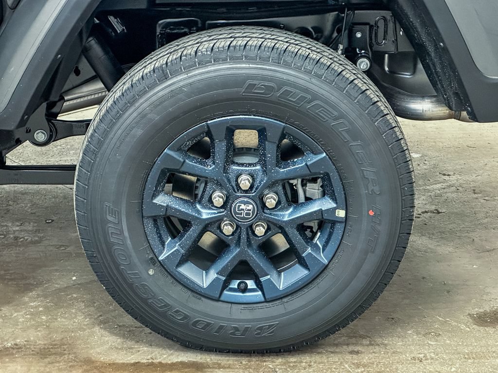 New 2026 Jeep Gladiator Sport AWD/4WD image 43