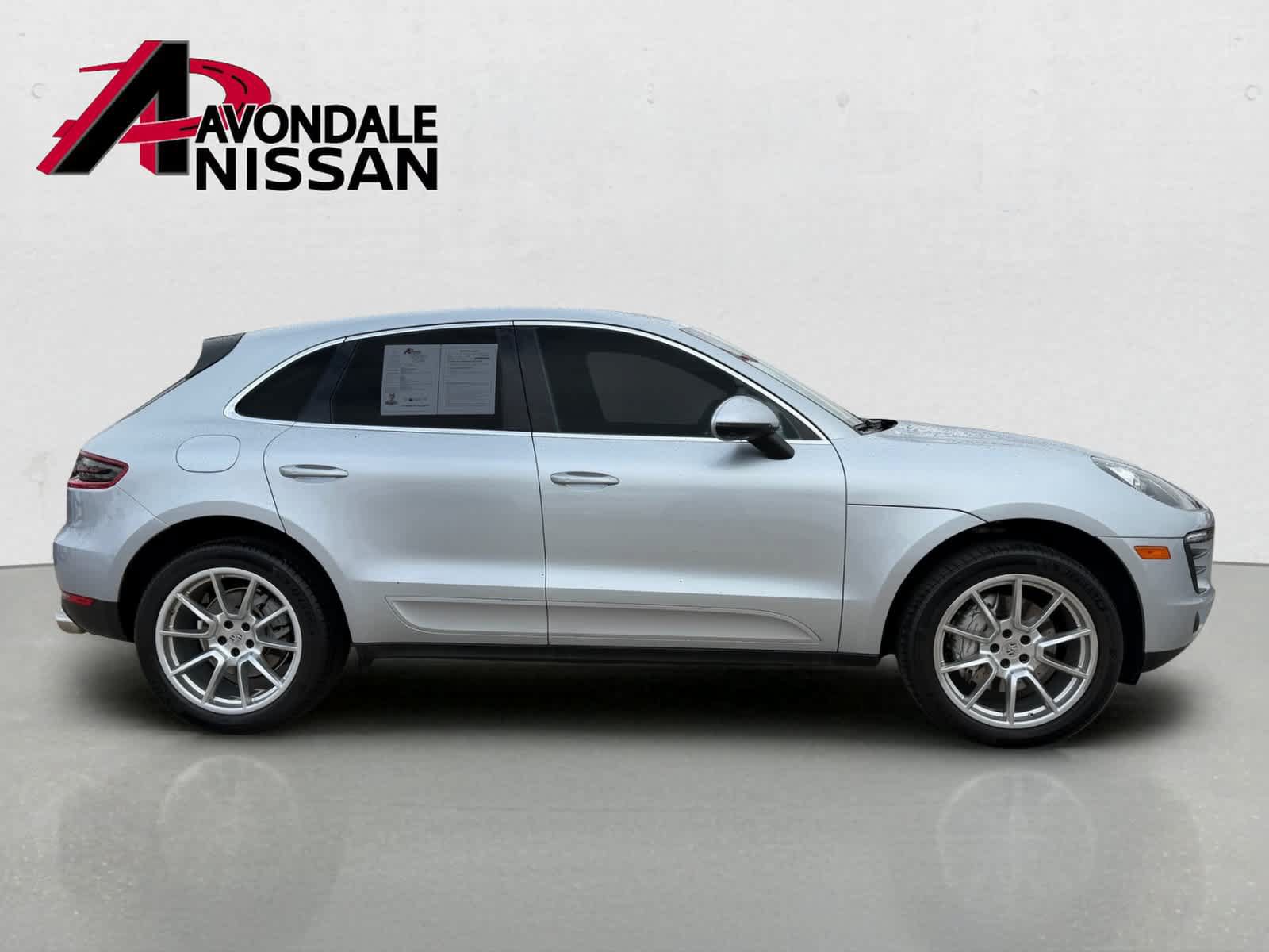 Used 2016 Porsche Macan S AWD/4WD image 6