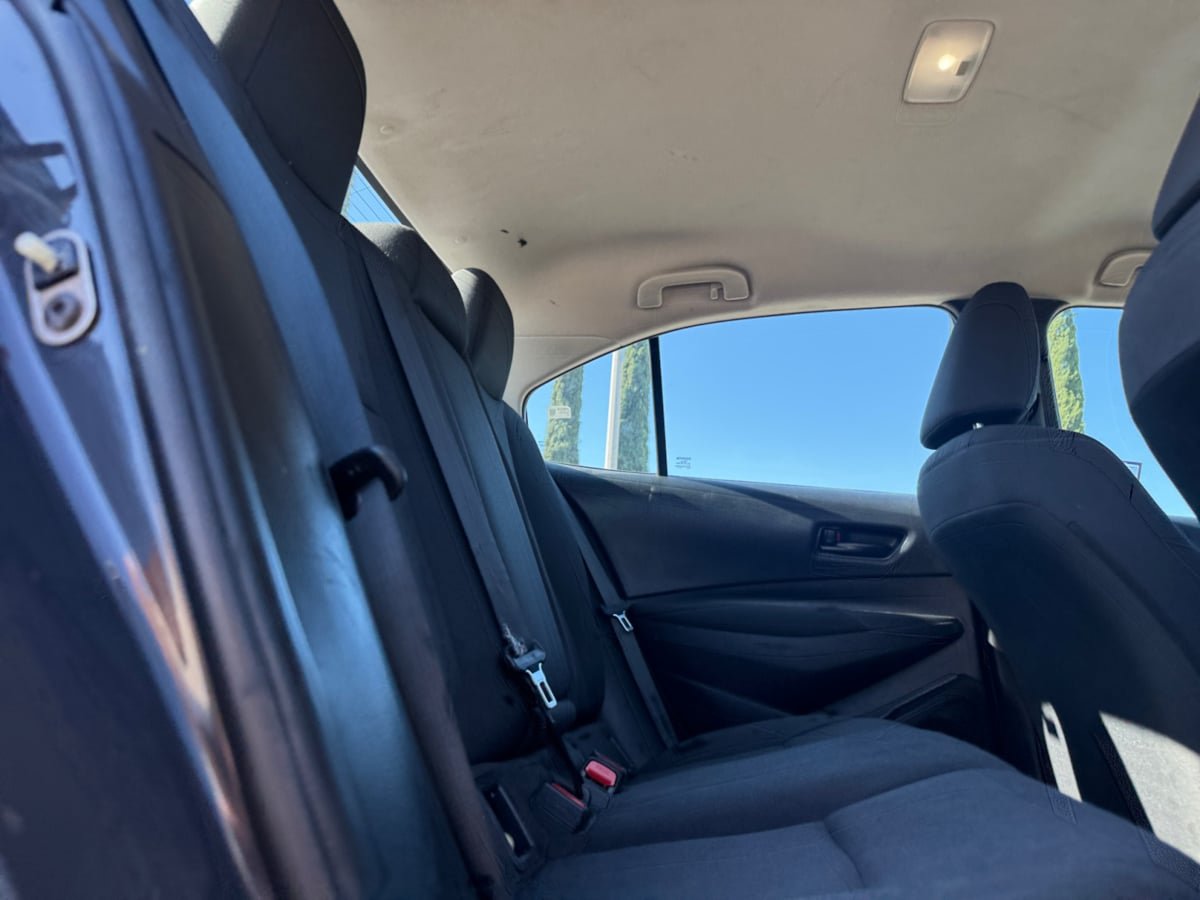 Used 2026 Toyota Corolla LE w/ LE Premium Package FWD image 17