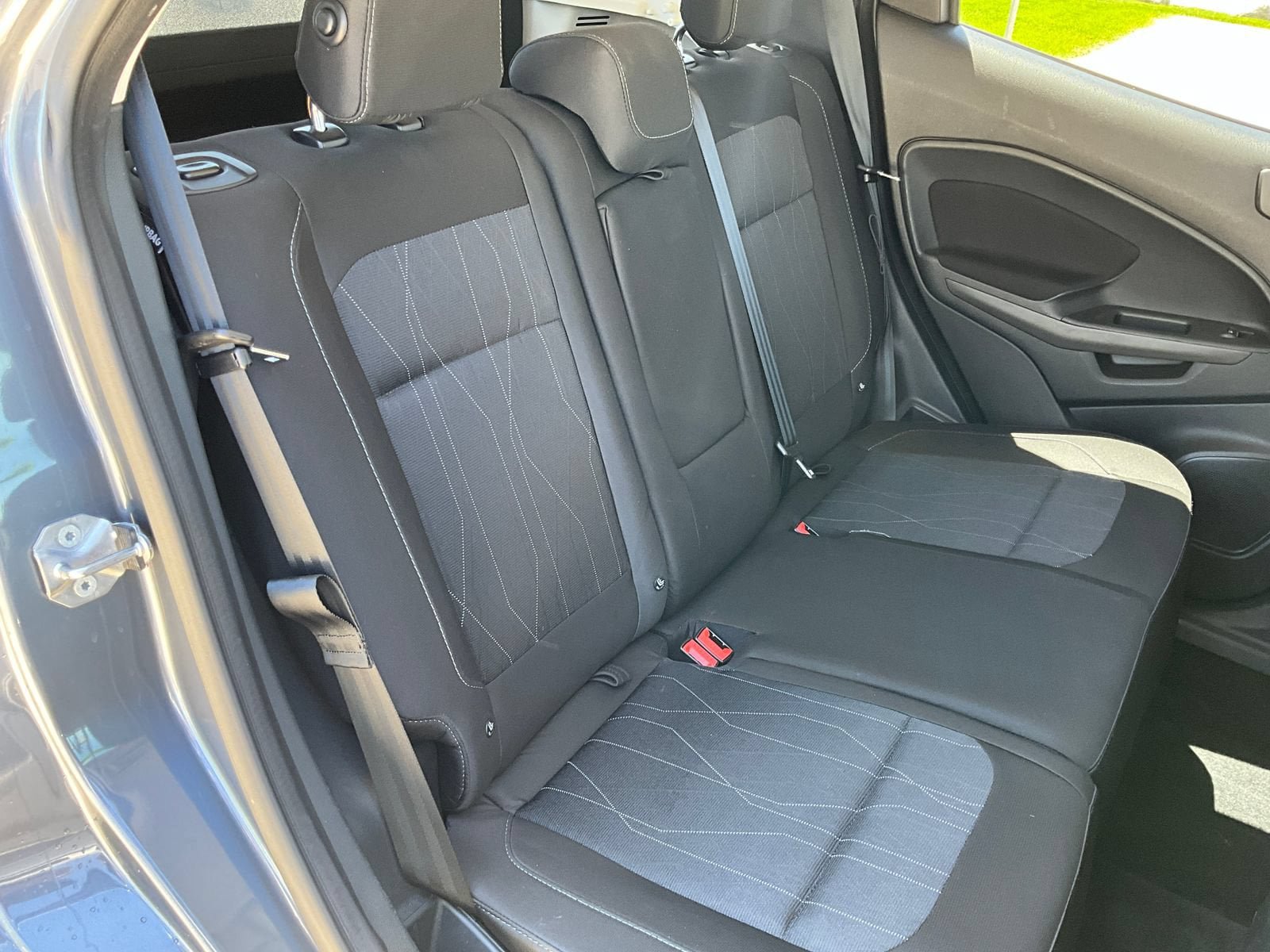 Used 2021 Ford EcoSport SE w/ Interior Protection Package FWD image 25