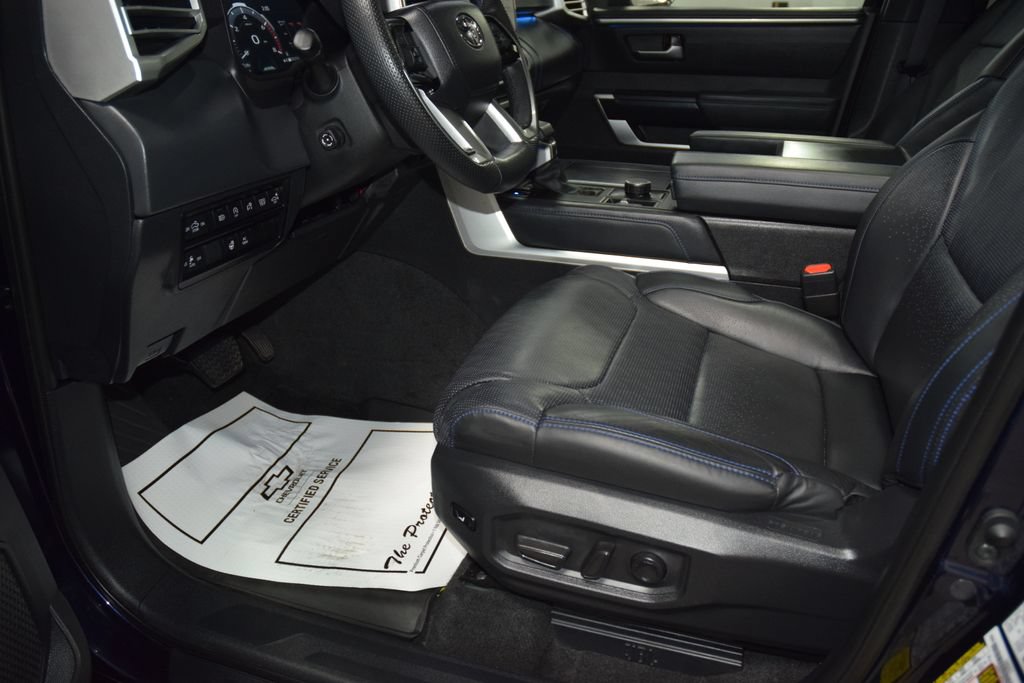Used 2024 Toyota Tundra Platinum AWD/4WD image 34