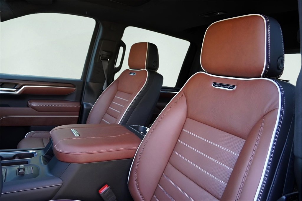 New 2026 GMC Sierra 2500 Denali Ultimate w/ Max Trailering Package image 13