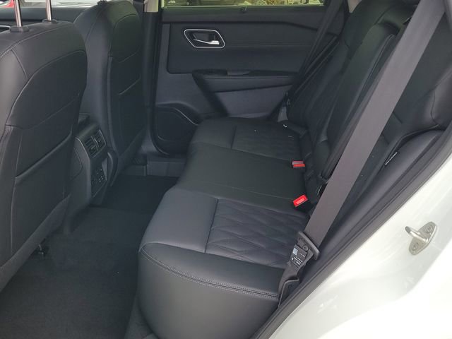 New 2026 Nissan Rogue Platinum w/ Platinum Premium Package image 7