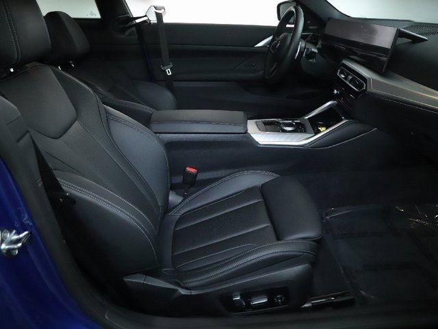 Certified 2024 BMW 440i xDrive Coupe w/ Premium Package AWD/4WD image 31