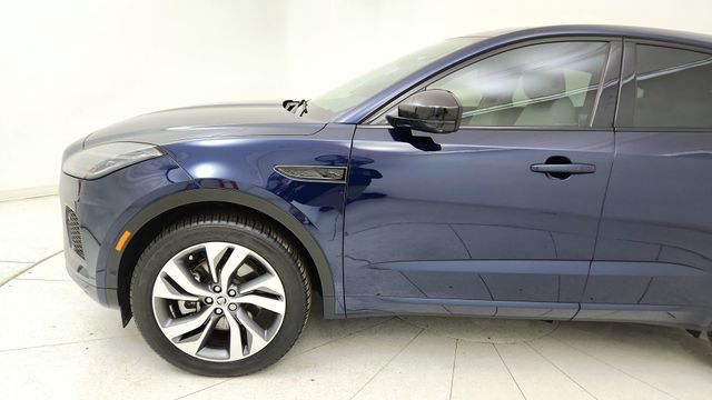 Used 2024 Jaguar E-PACE R-Dynamic SE image 9