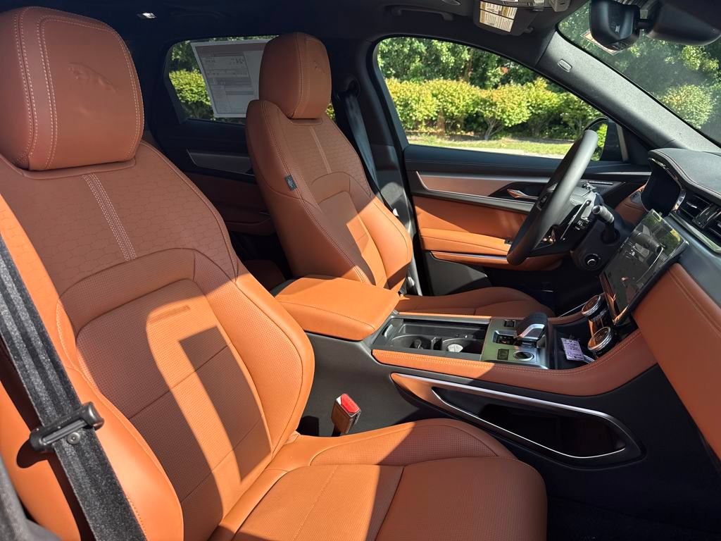 New 2026 Jaguar F-PACE R-Dynamic S AWD/4WD image 16