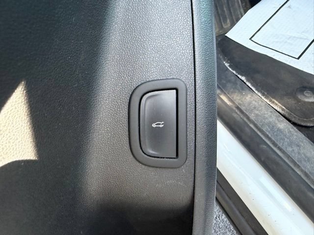 Certified 2024 Chevrolet Traverse LT FWD image 18