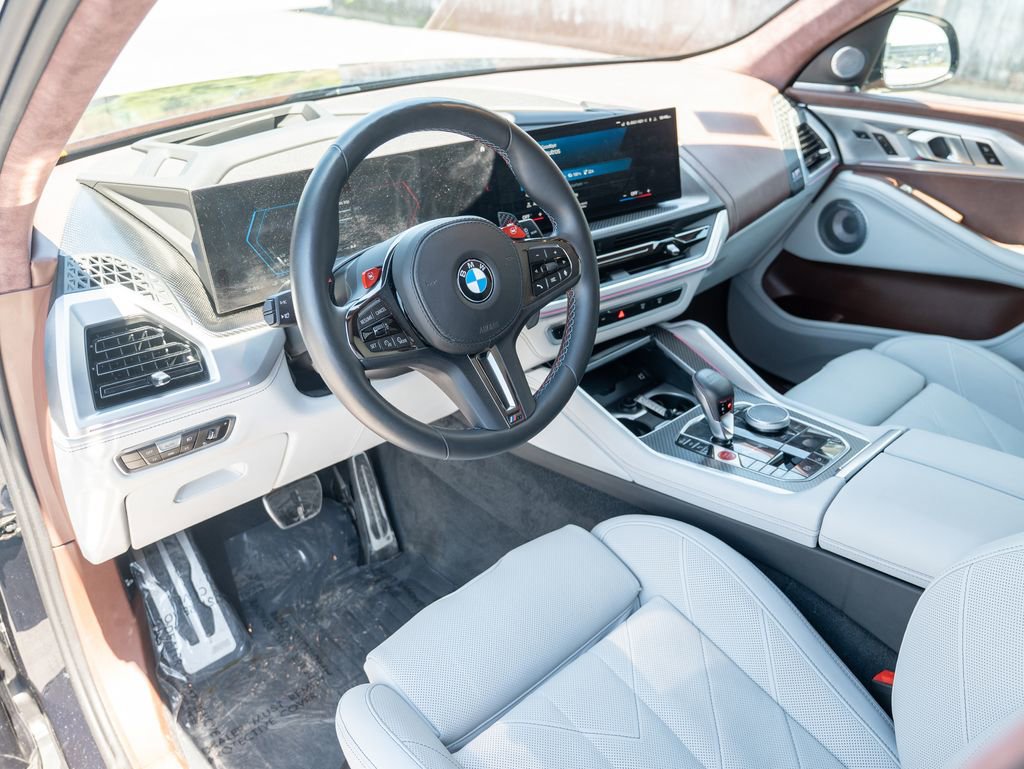 Used 2023 BMW XM w/ M Driver's Package AWD/4WD image 12