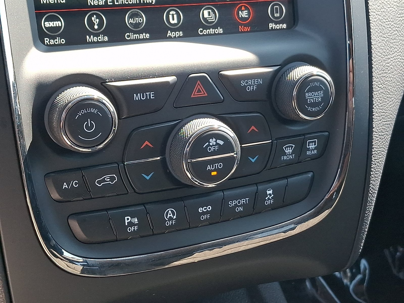 Used 2019 Dodge Durango GT AWD/4WD image 17