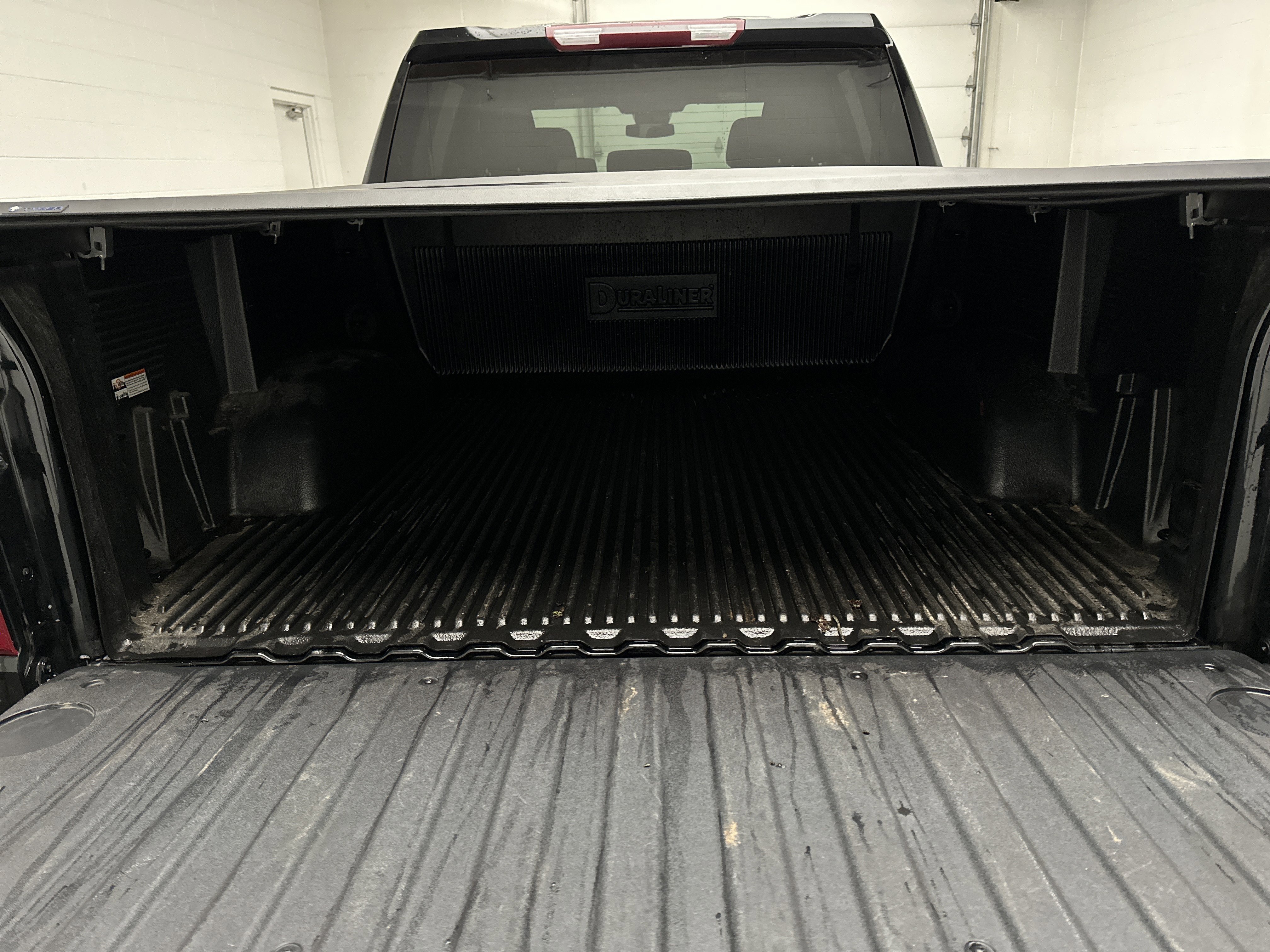 Used 2024 Chevrolet Silverado 1500 LT w/ Z71 Off-Road Package image 13