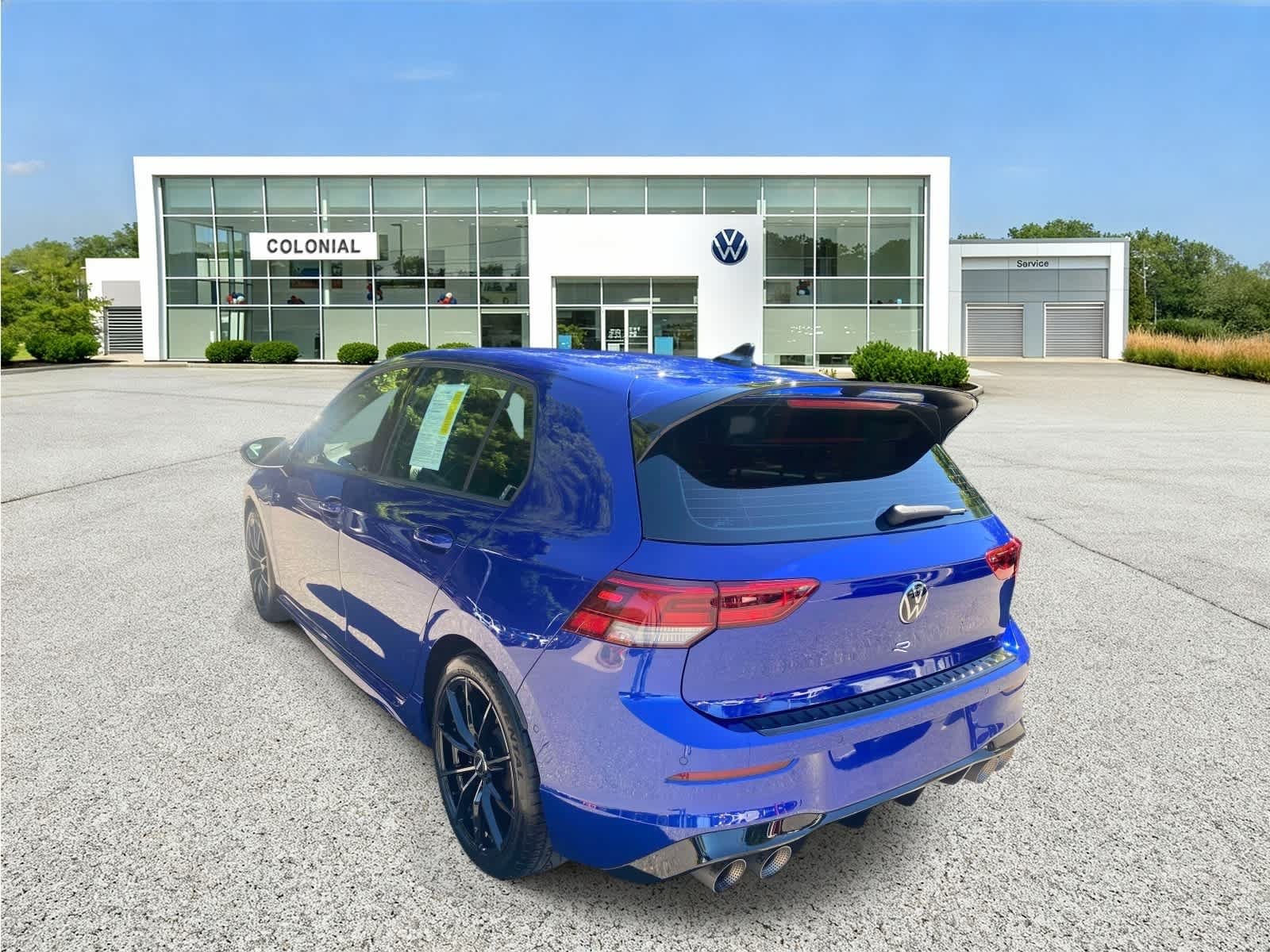 Certified 2025 Volkswagen Golf w/ Euro Style Package AWD/4WD image 3