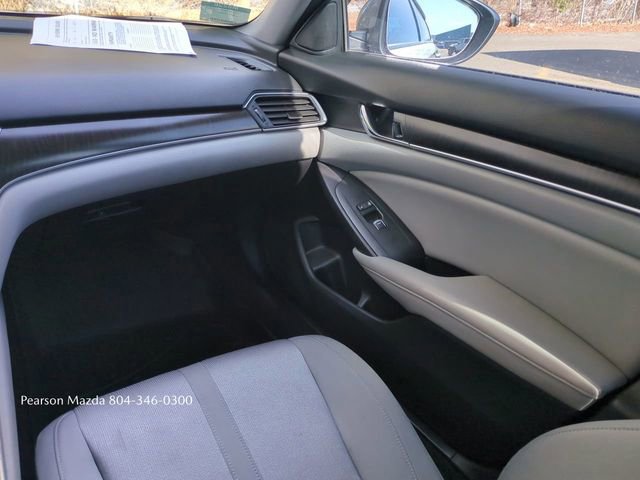 Used 2020 Honda Accord EX image 18