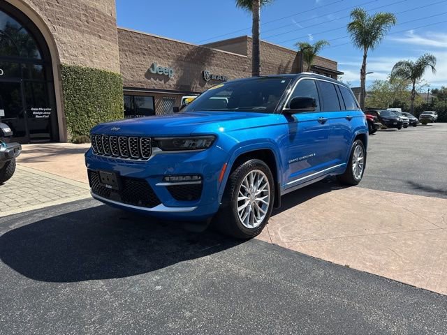 Used 2024 Jeep Grand Cherokee Summit w/ Adv Protech Group IV image 3
