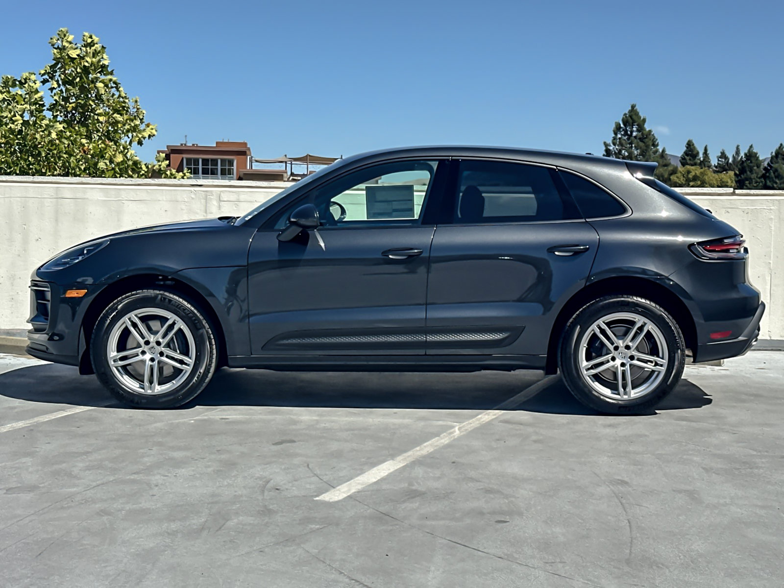 New 2026 Porsche Macan AWD/4WD image 3