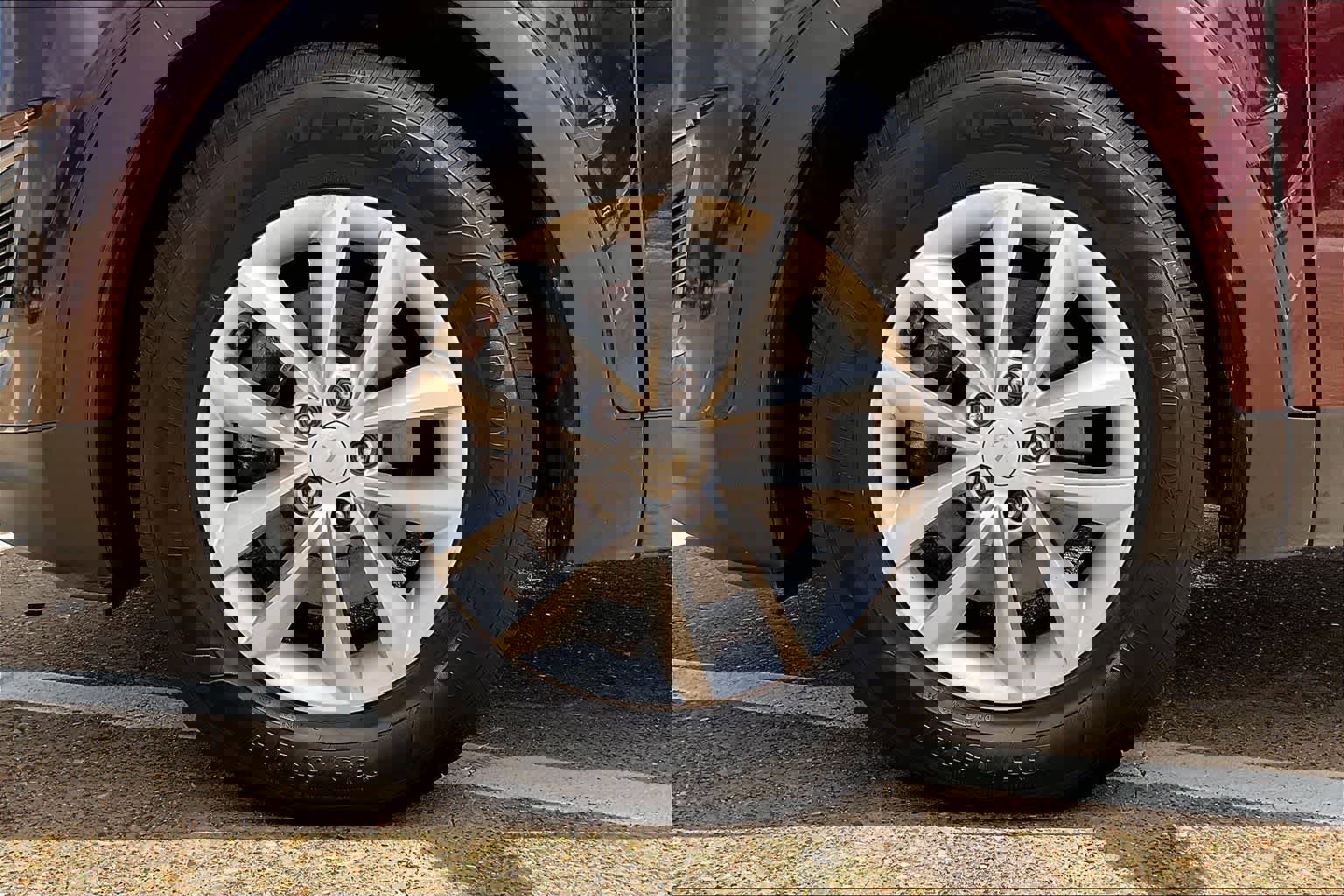 Used 2017 Kia Sorento LX FWD image 8