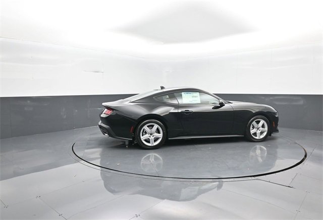 New 2026 Ford Mustang Coupe image 8