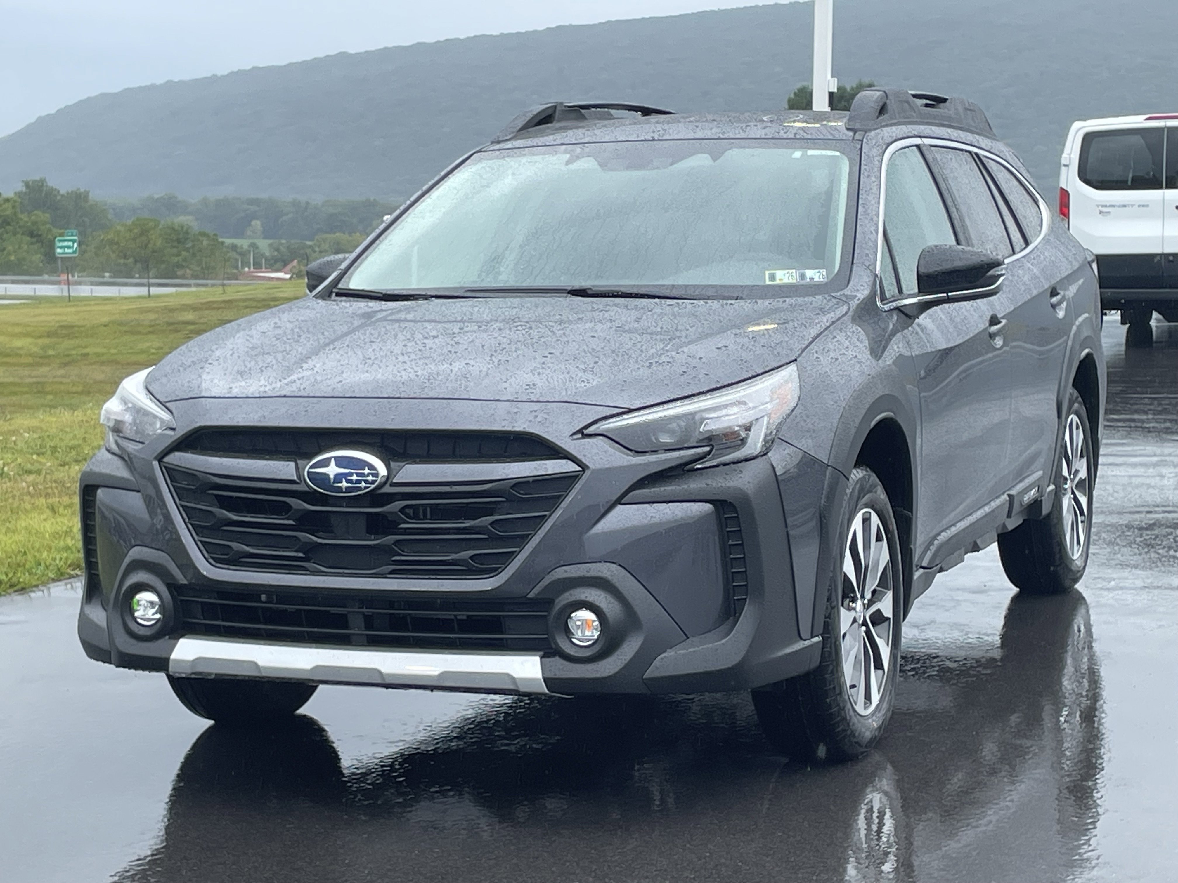 Certified 2025 Subaru Outback Limited AWD/4WD image 5
