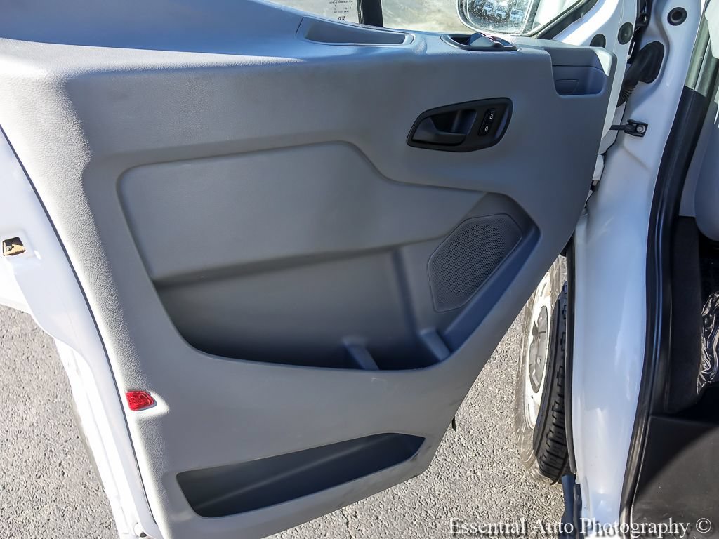 Used 2018 Ford Transit 150 XL RWD image 18
