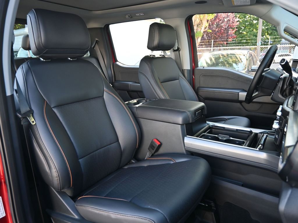 New 2025 Ford F350 Lariat w/ Lariat Ultimate Package image 32