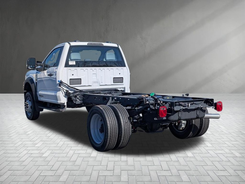 New 2026 Ford F550 4x4 Regular Cab Super Duty image 5
