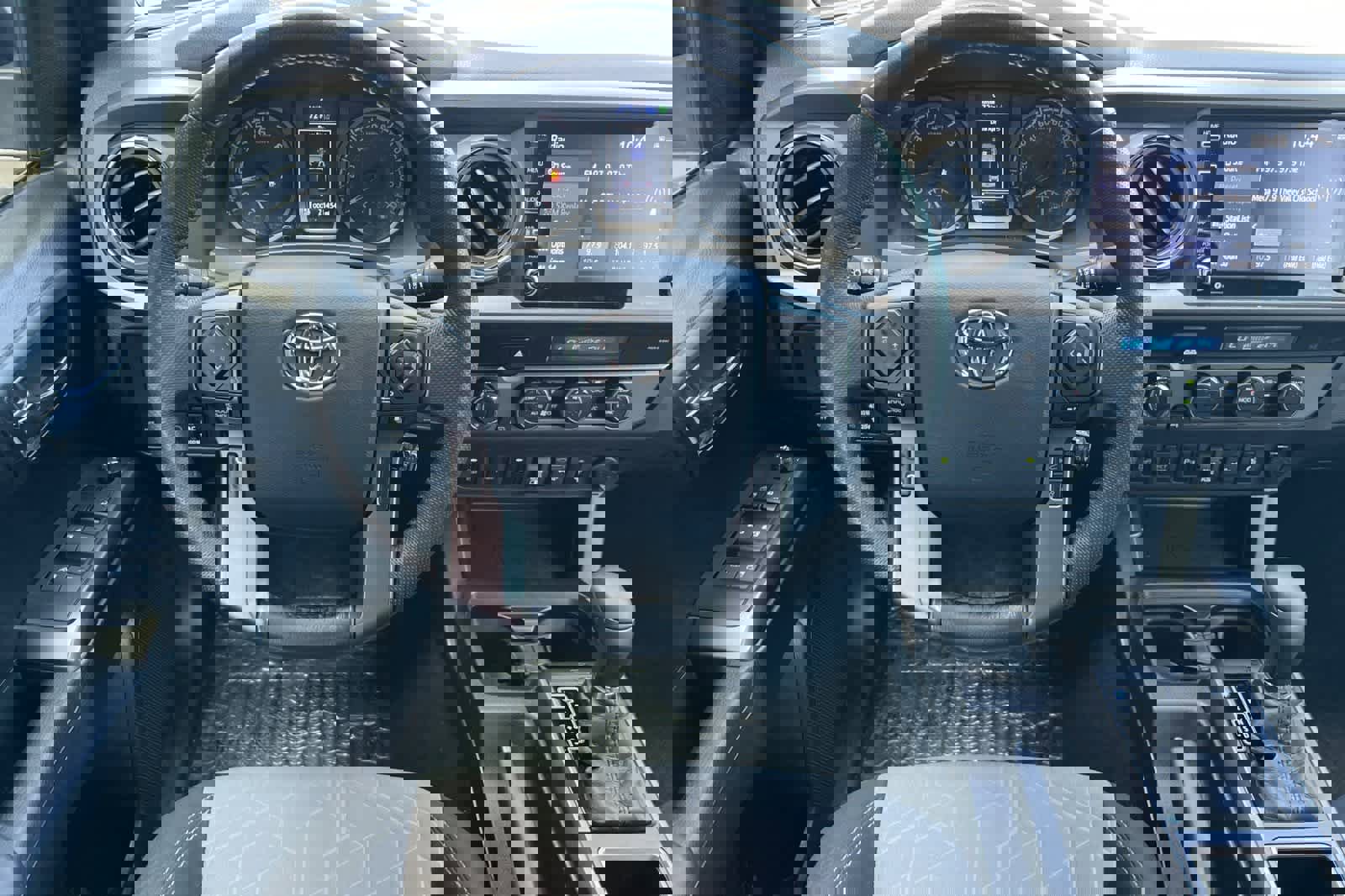 Used 2021 Toyota Tacoma TRD Off-Road w/ Technology Package image 14