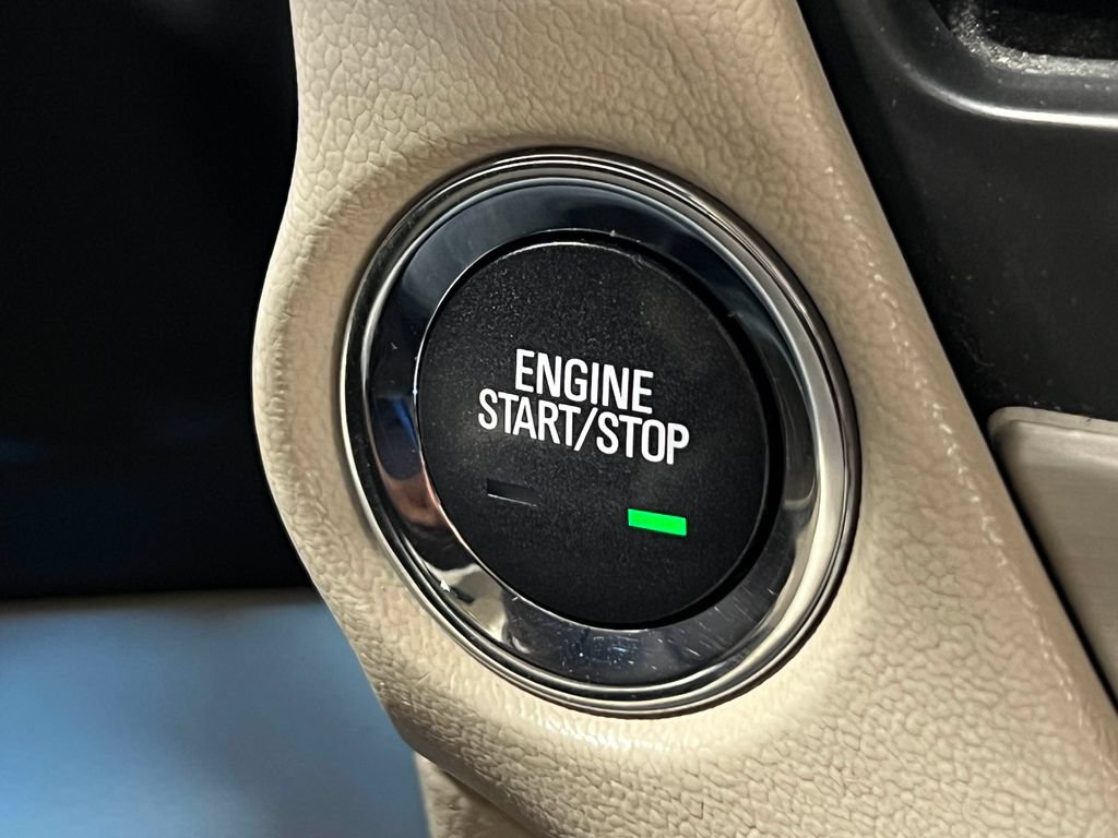 Used 2018 GMC Yukon Denali AWD/4WD image 24