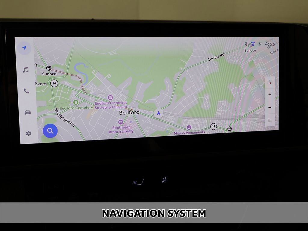 Used 2025 Toyota Camry SE FWD image 3