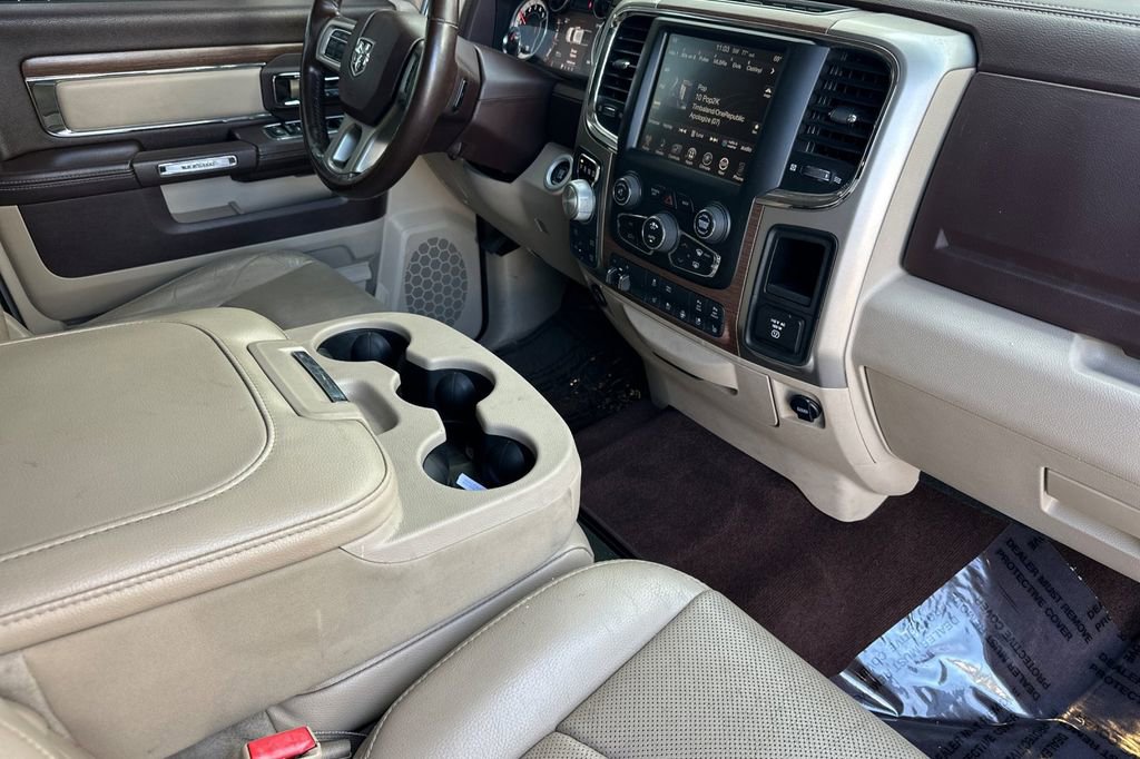 Used 2014 RAM 1500 Laramie w/ Convenience Group image 15