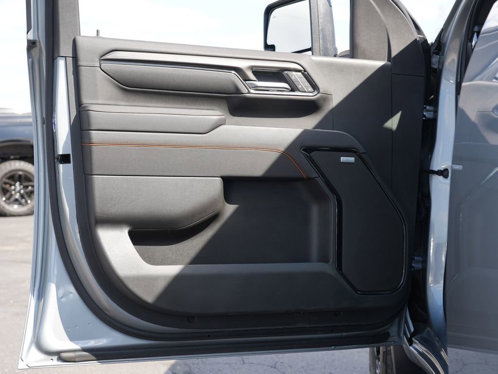 Used 2026 GMC Sierra 2500 AT4 w/ AT4 Premium Plus Package AWD/4WD image 14