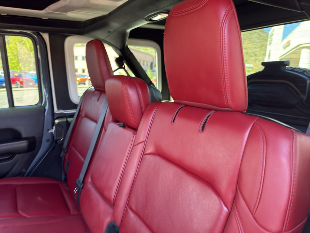 Certified 2024 Jeep Wrangler Unlimited Rubicon 392 image 10