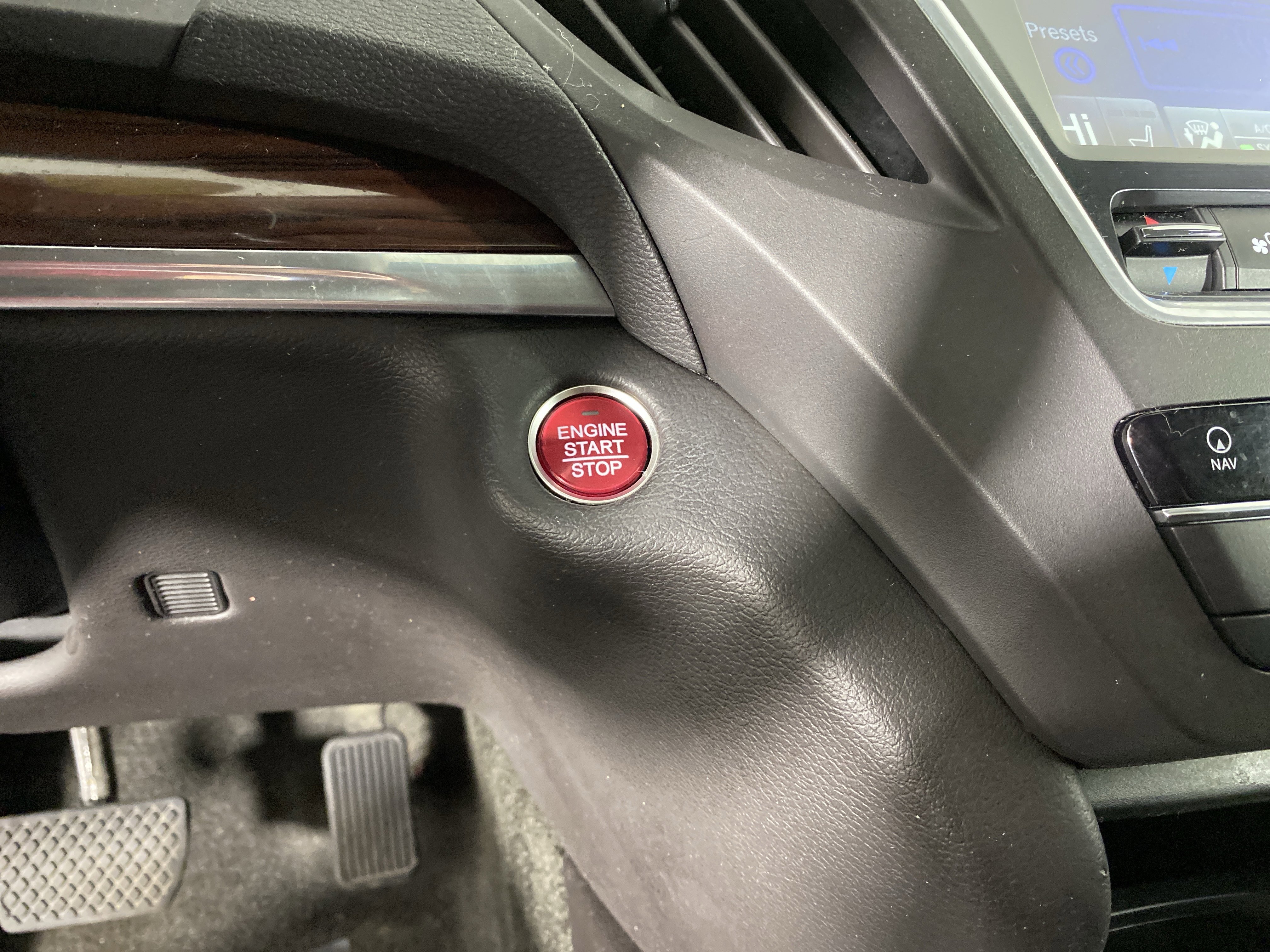 Used 2015 Acura MDX SH-AWD w/ Technology Package image 25