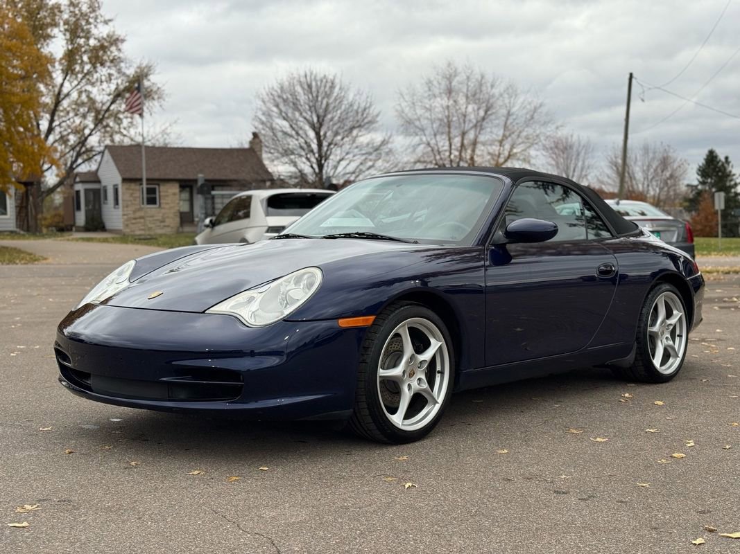 Used 2002 Porsche 911 Carrera 4 image 4