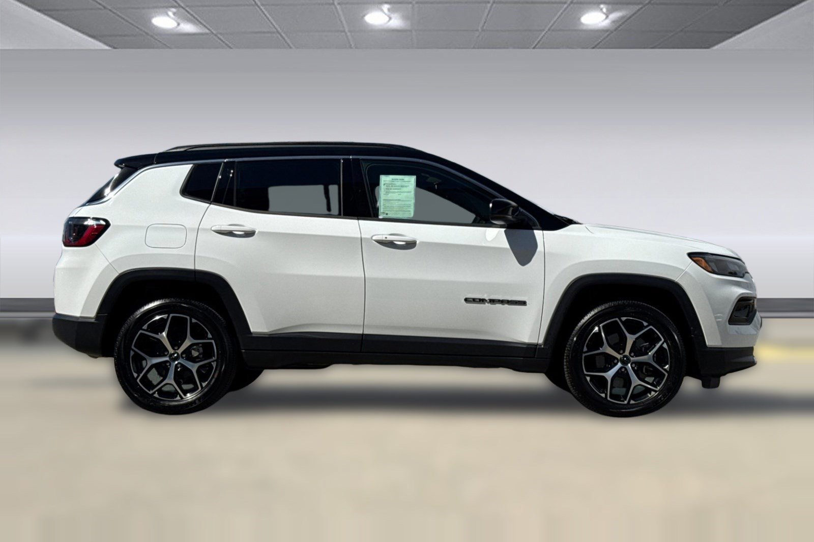 Used 2025 Jeep Compass Limited AWD/4WD image 7