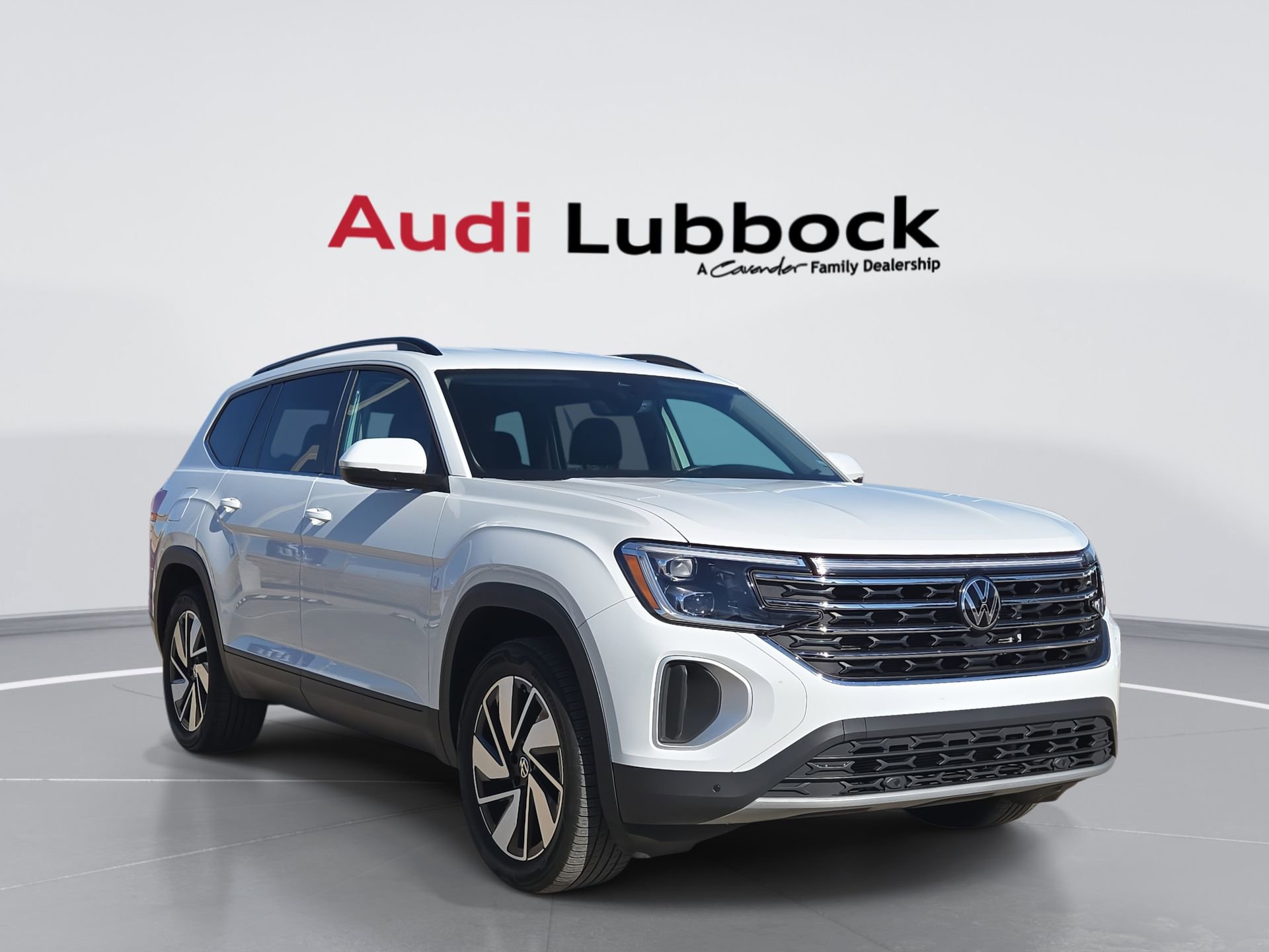 Used 2025 Volkswagen Atlas SE