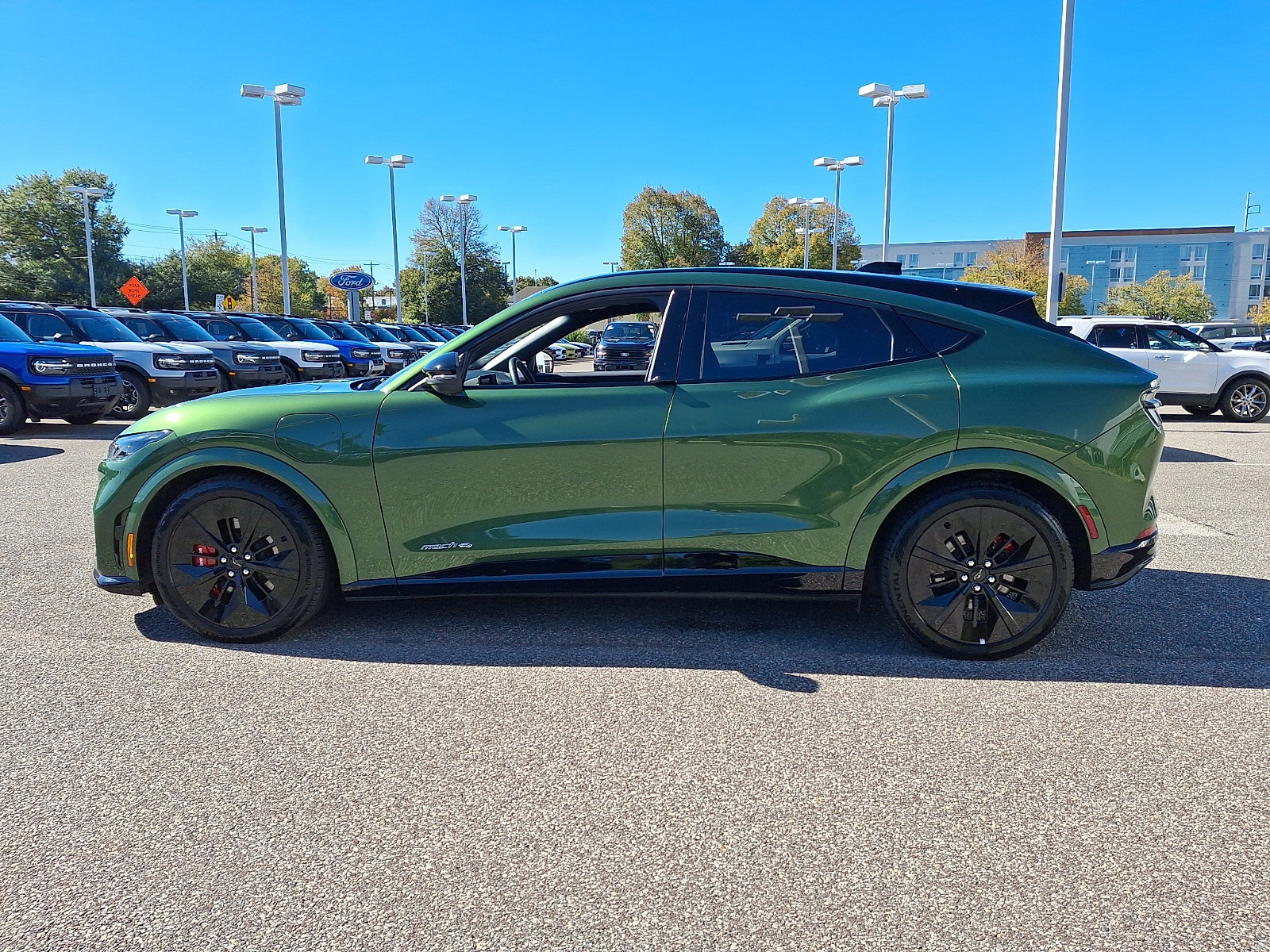 Certified 2025 Ford Mustang Mach-E GT AWD/4WD image 6