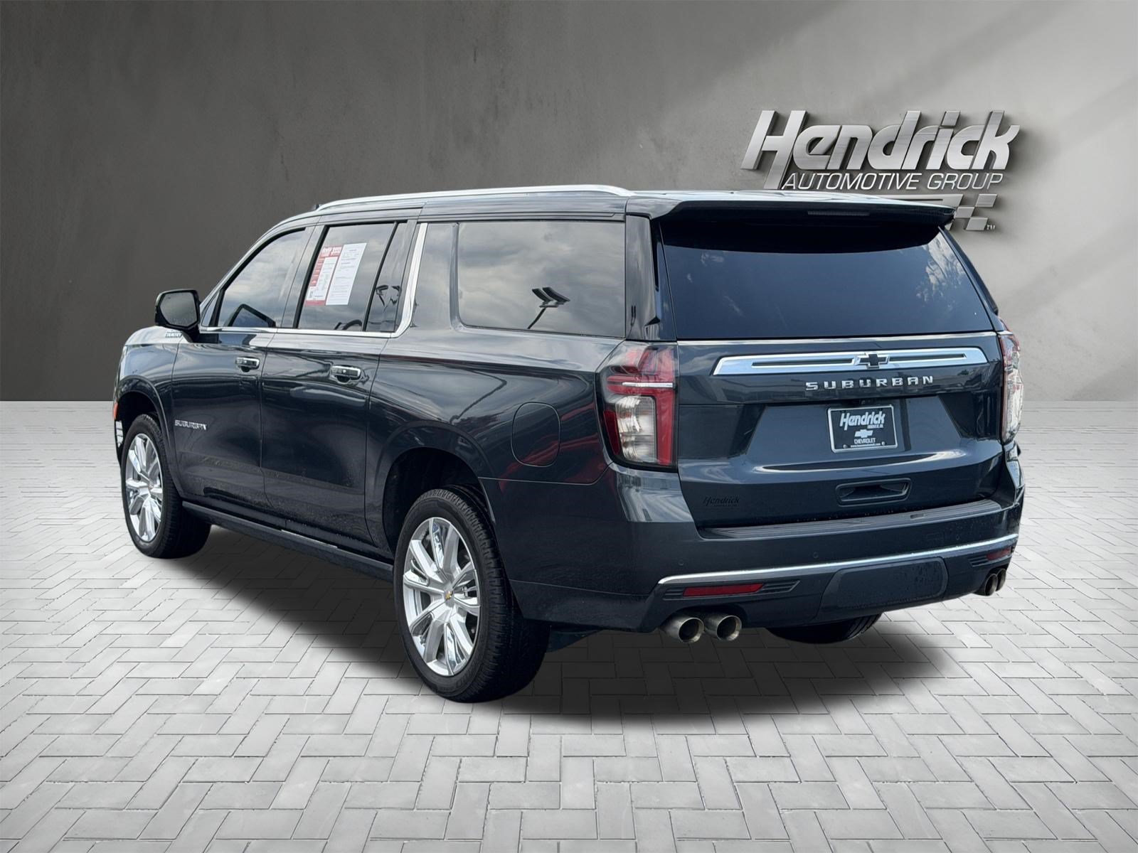 Used 2022 Chevrolet Suburban High Country AWD/4WD image 8
