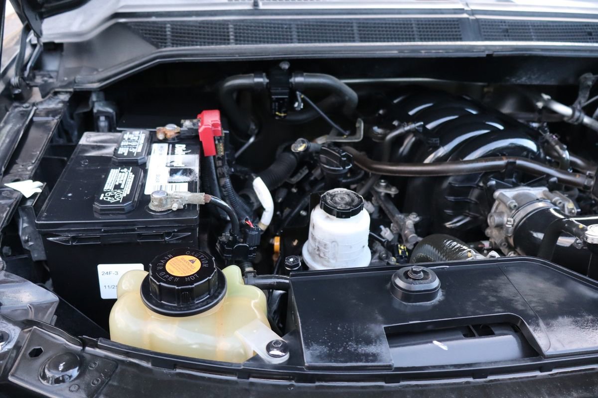 Used 2014 Nissan Titan S image 34